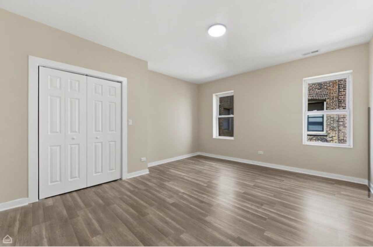 7741 S Phillips Ave #2 - Photo 7 of 15