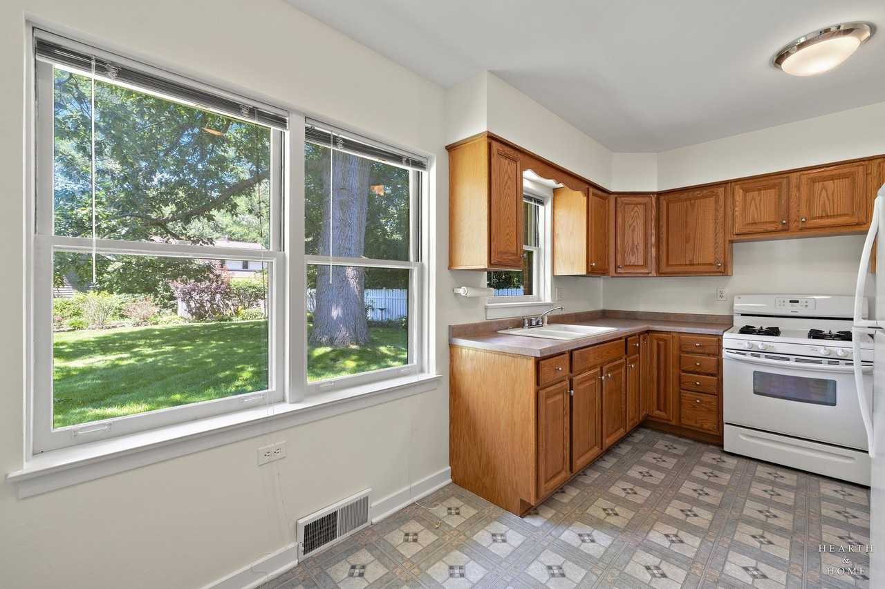 814 S Chestnut Ave - Photo 4 of 32