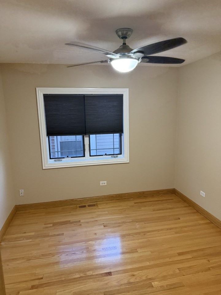 5534 W 26th St #1 - Photo 6 of 11