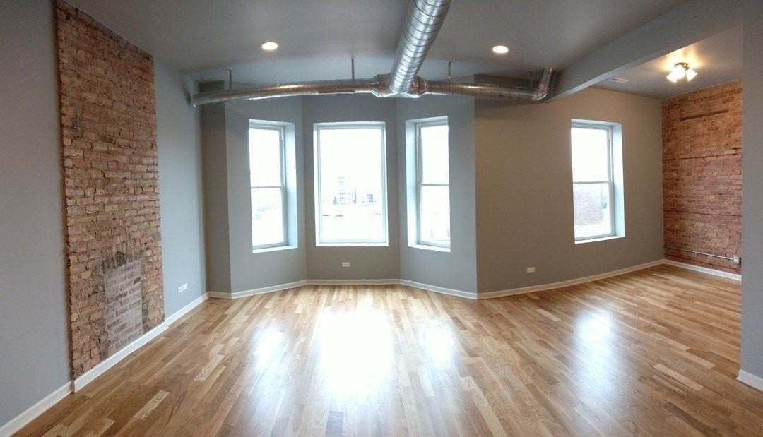 6342 S Ingleside Ave #1 - Photo 3 of 9
