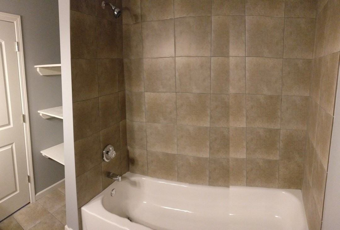 6342 S Ingleside Ave #1 - Photo 7 of 9