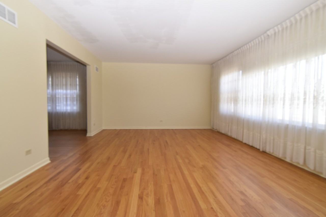 5025 Carol St #2 - Photo 2 of 18