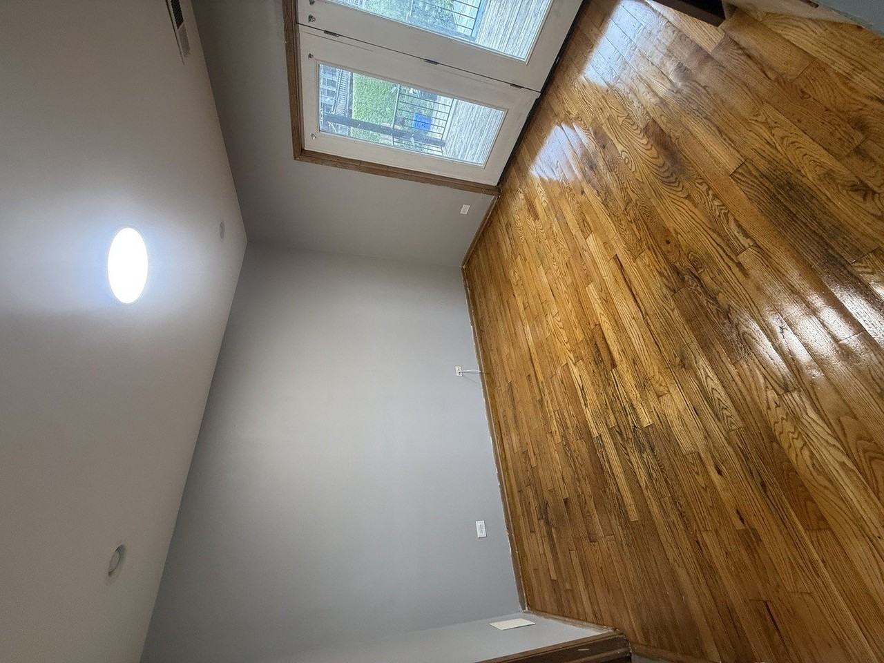1114 S Albany Ave #2 - Photo 5 of 10