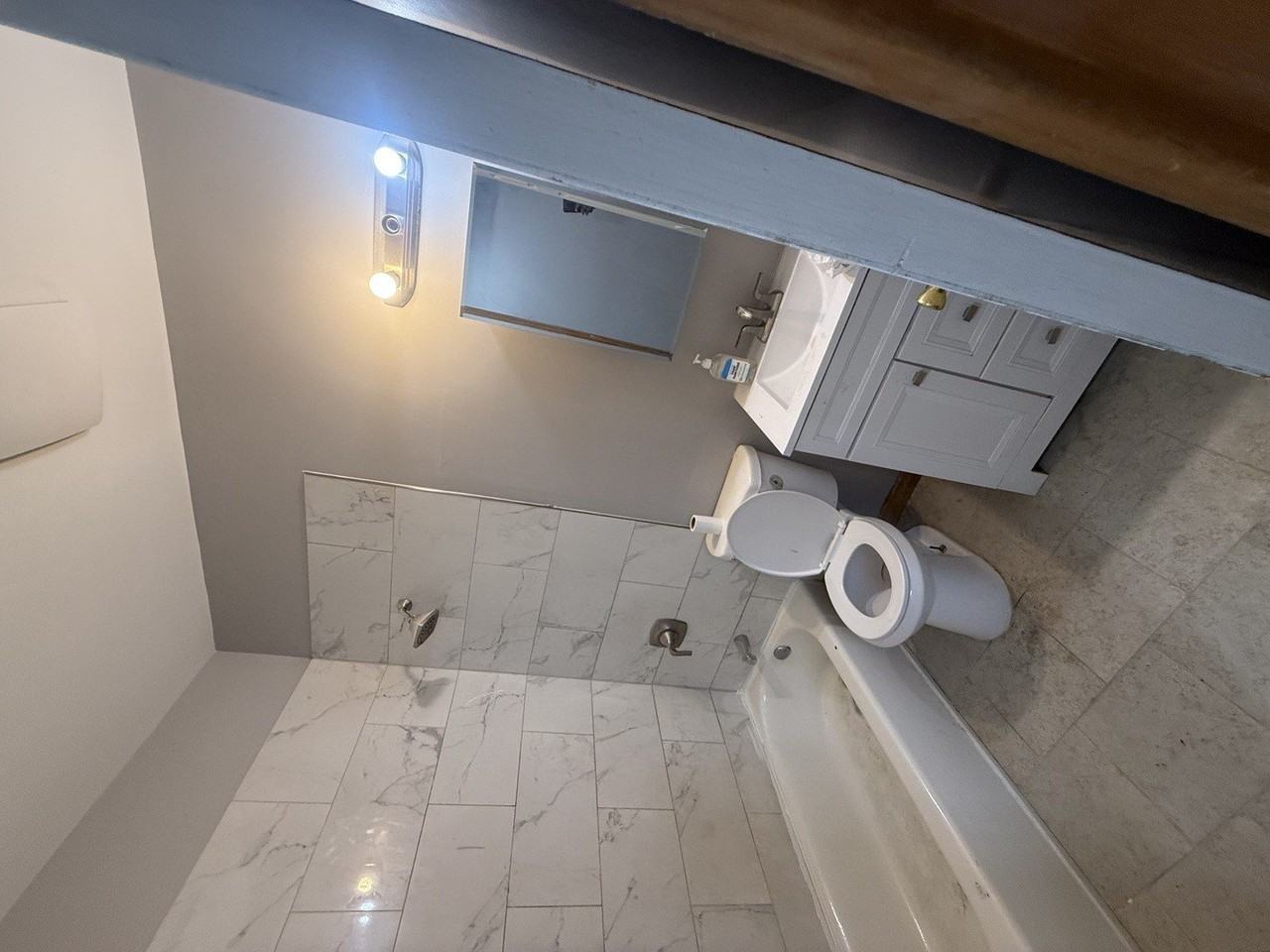 1114 S Albany Ave #2 - Photo 7 of 10