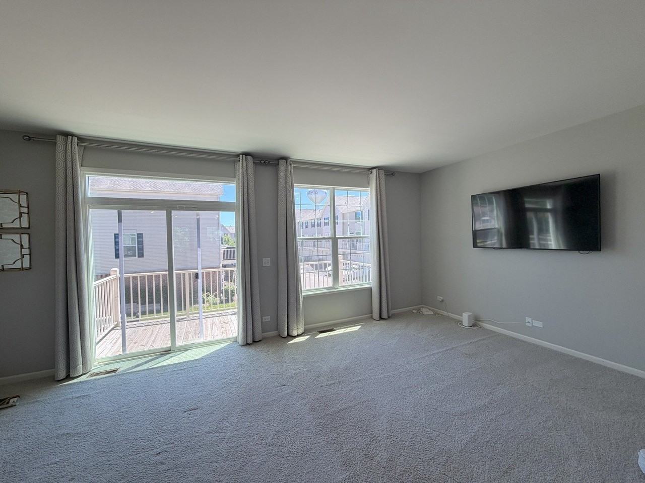 1607 Carlstedt Dr - Photo 5 of 10