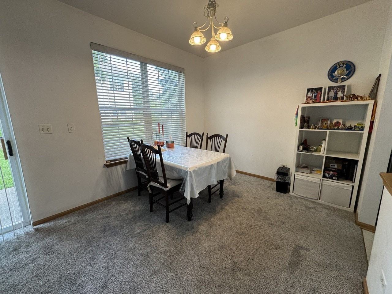 2956 Rutland Cir - Photo 4 of 15