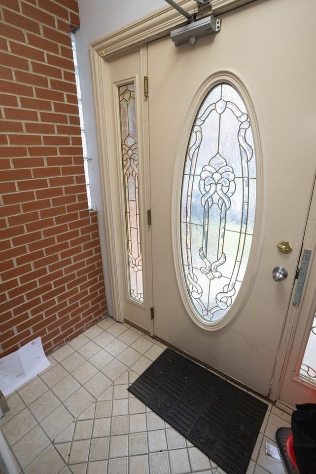 2416 N Greenview Ave #G - Photo 3 of 18