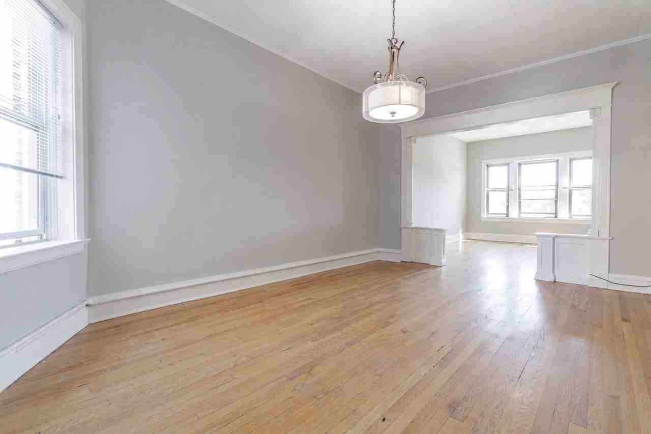 4754 N Lincoln Ave #3 - Photo 4 of 17
