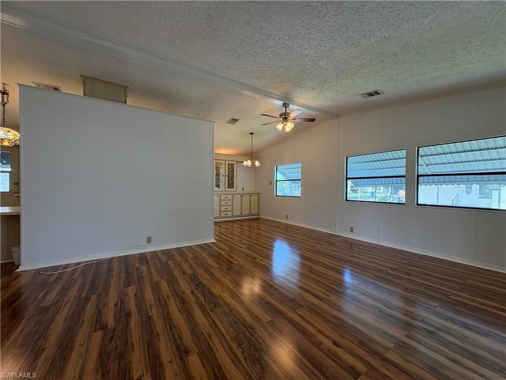 7 Oceans Blvd #7 - Photo 5 of 32