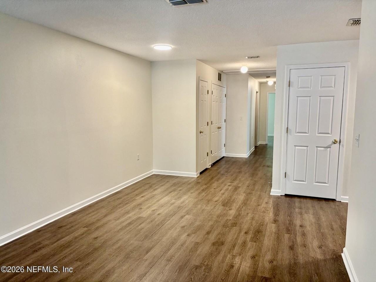 8173 Woods Ave - Photo 4 of 12