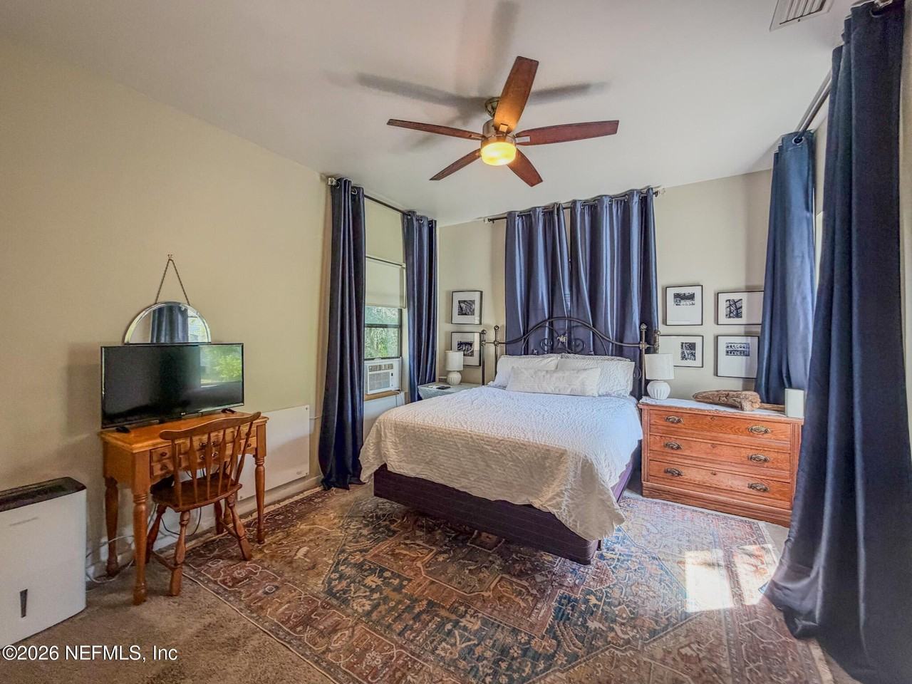 3885 Valencia Rd - Photo 6 of 9