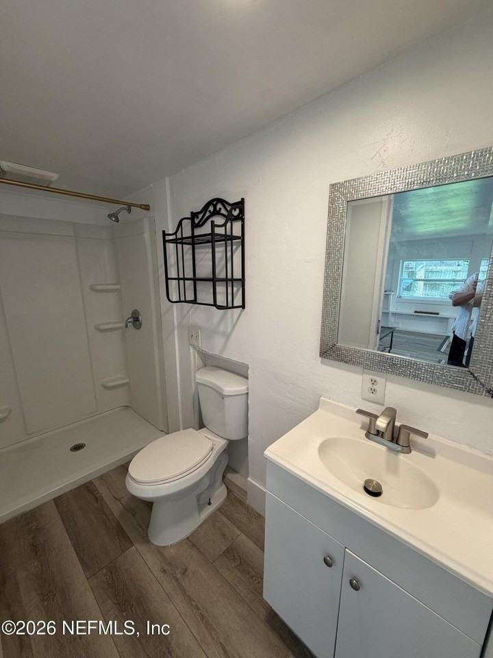 420 9th Ave S #A - Photo 7 of 10