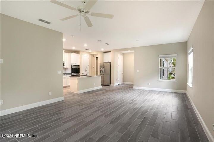 2896 Lucena Ln - Photo 7 of 20