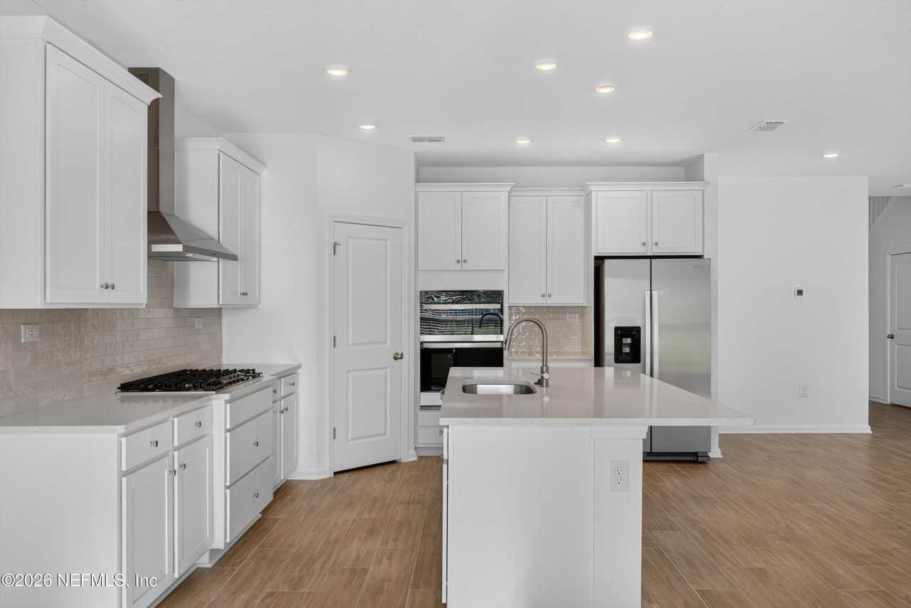 269 Bluegrass Way - Photo 7 of 50