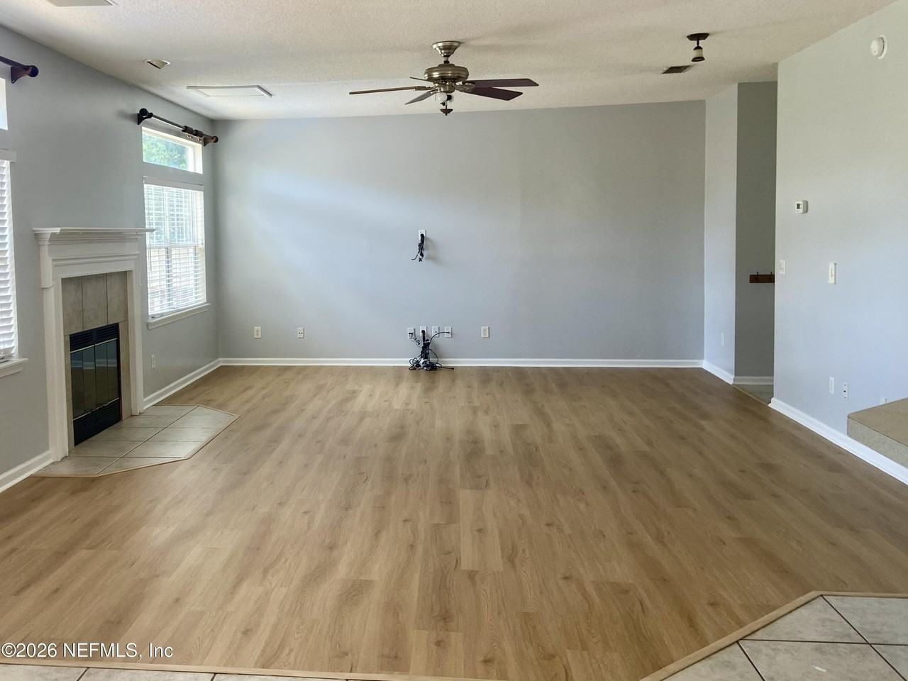 561 Upper 8th Ave S - Photo 2 of 22