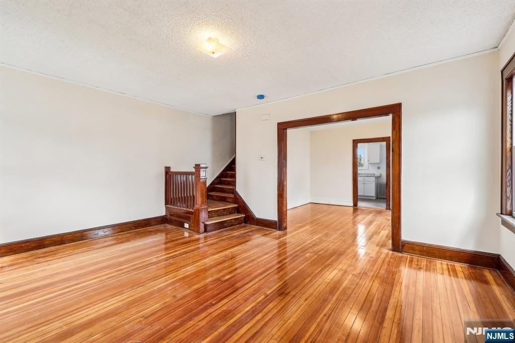 272 Clay St #2 - Photo 3 of 27
