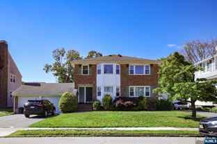 118 Diamond Bridge Ave #1 - Photo 1 of 1