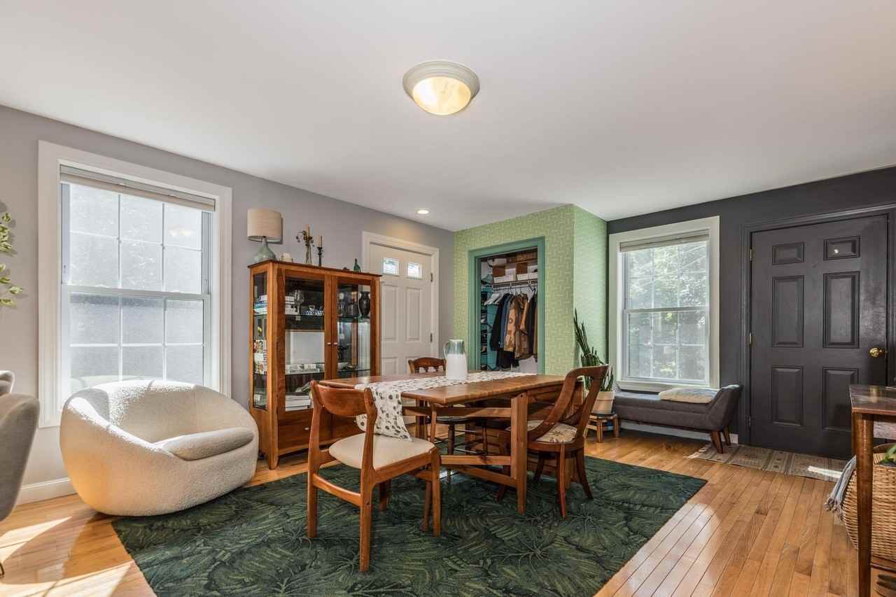 12 Woodside Rd - Photo 6 of 35