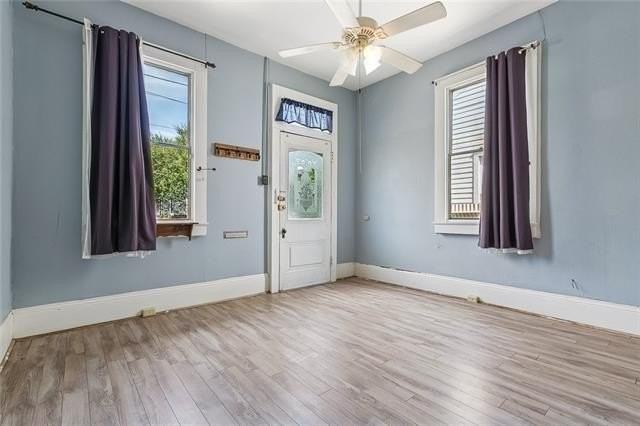 732 Pleasant St - Photo 4 of 9