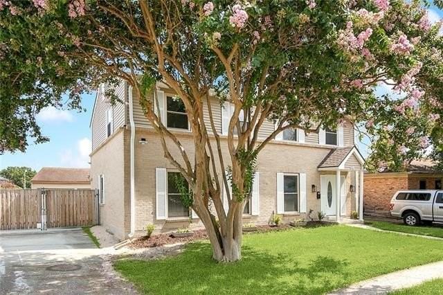 64 Osborne Ave - Photo 2 of 21