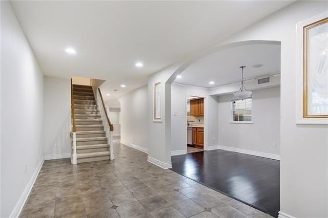 359 39th St - Photo 4 of 14