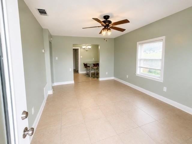 3500 California Ave - Photo 2 of 8