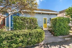 featured image of 933 Pleasant St