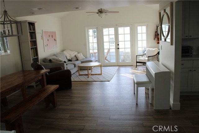Poinsettia Ave - Photo 4 of 8