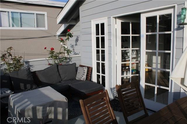 Poinsettia Ave - Photo 7 of 8