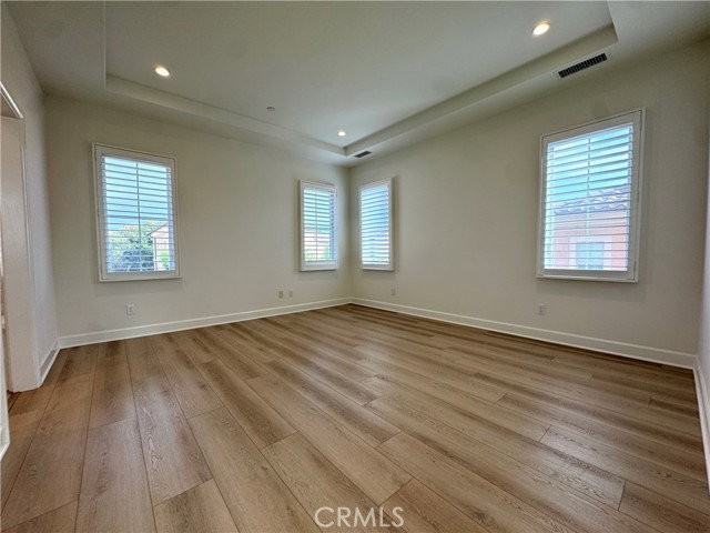 128 Hargrove - Photo 3 of 8