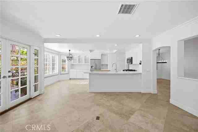 733 Avenida Azor - Photo 7 of 8
