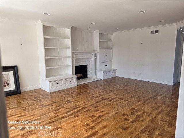 17731 Oak St - Photo 3 of 8