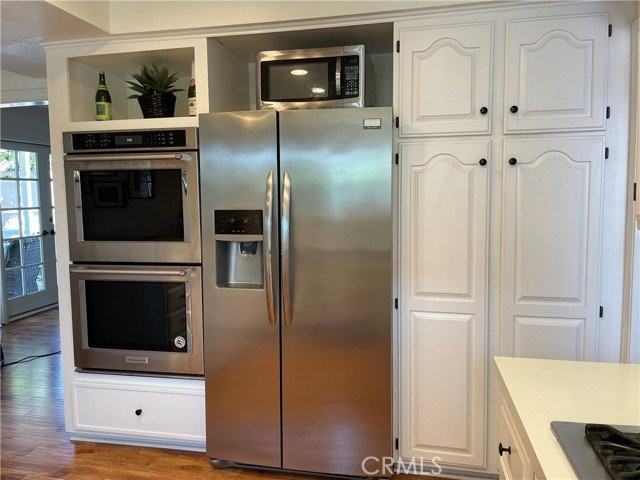 17731 Oak St - Photo 4 of 8
