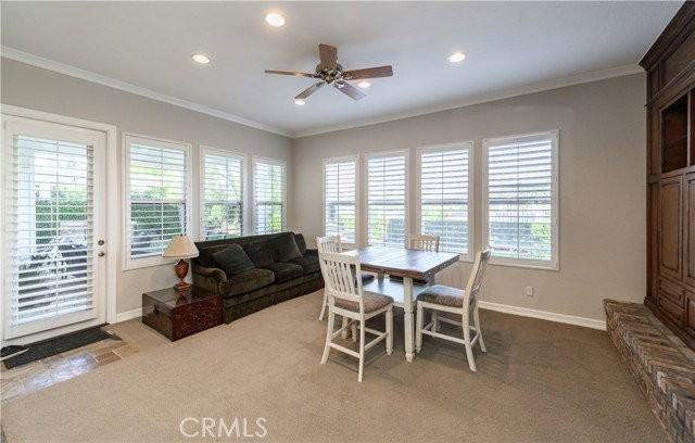 16 Pegasus Dr - Photo 4 of 8