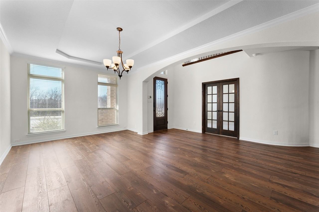 1209 Rogers Pkwy - Photo 5 of 39