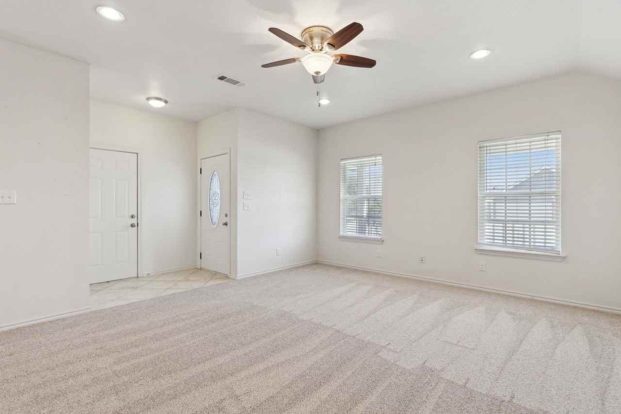 233 Firefly Dr - Photo 3 of 16