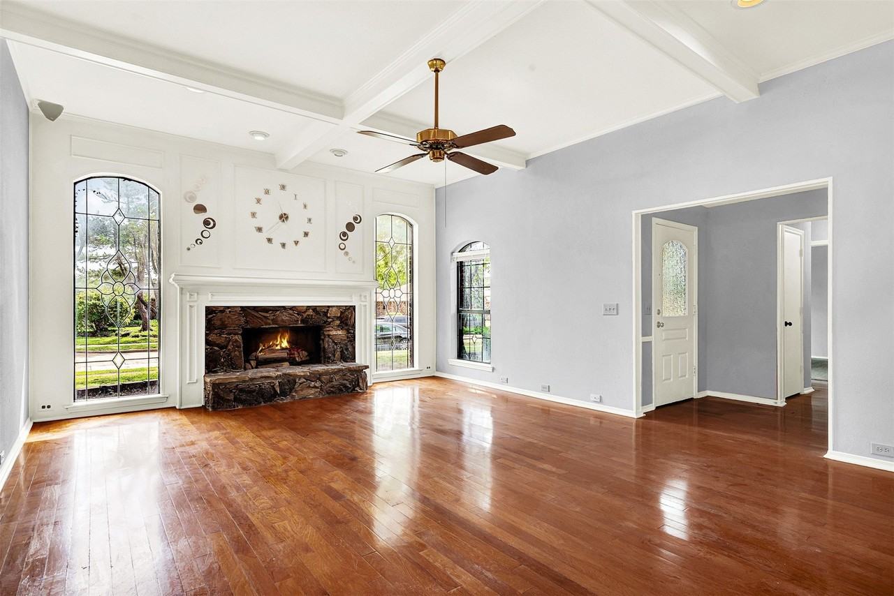 3117 Osceola Dr - Photo 3 of 26
