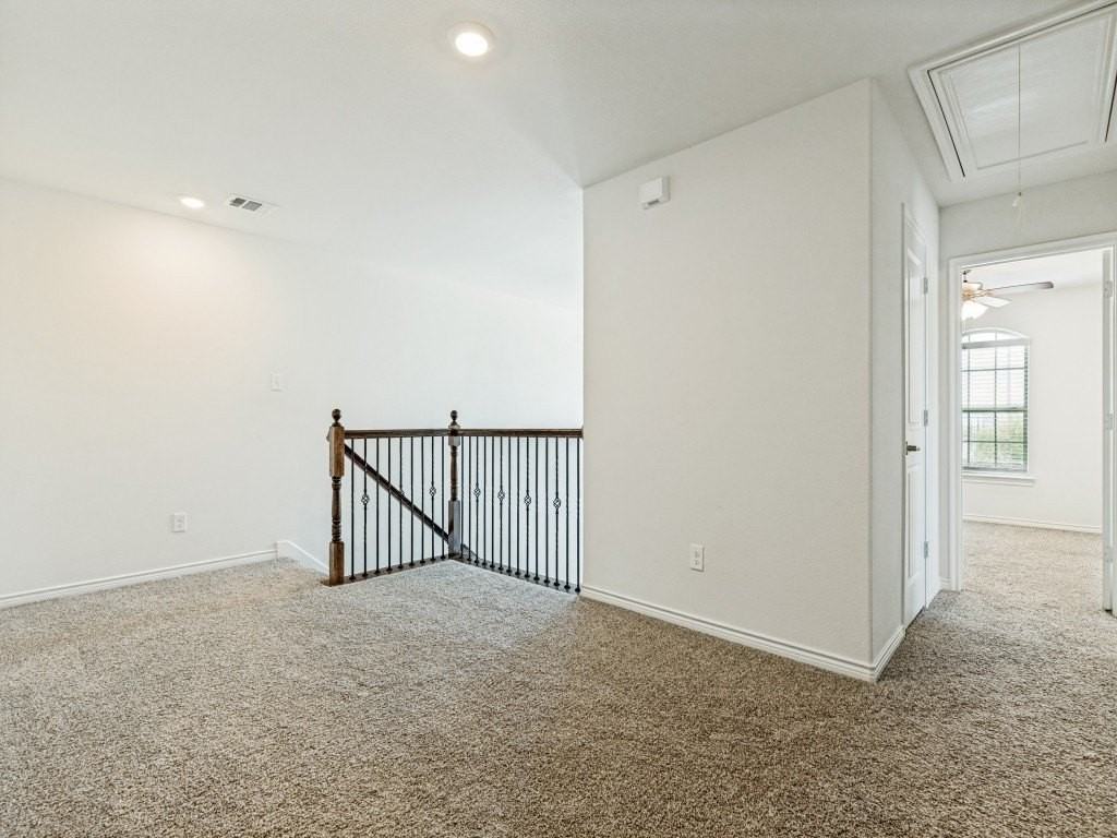 1612 Ferguson Ln - Photo 6 of 12