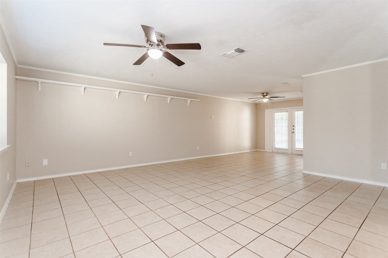 3406 Hastings Dr - Photo 7 of 28