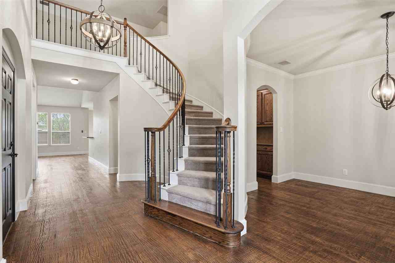2013 Chessington Ln - Photo 3 of 28