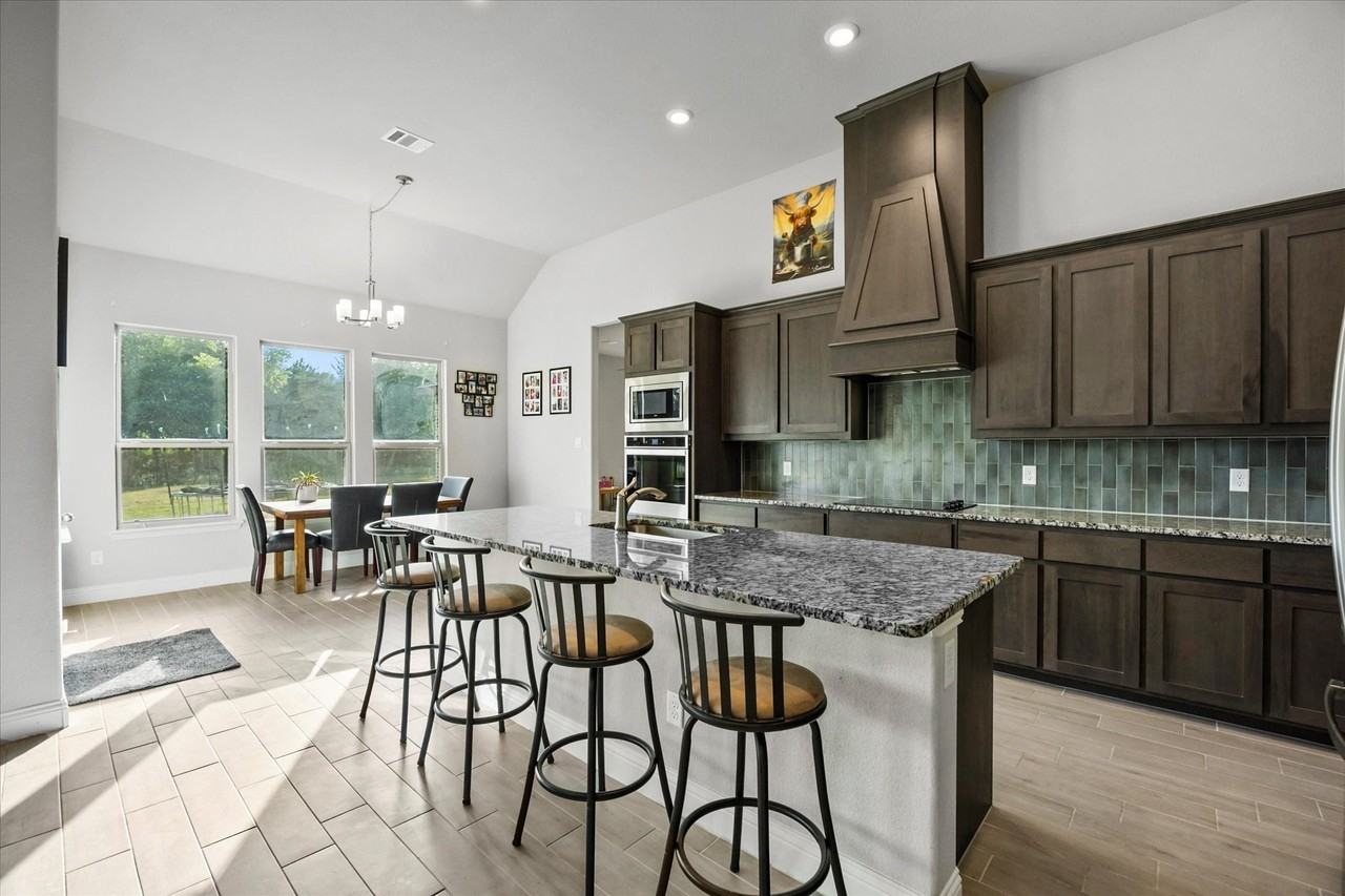 1600 Lynx Loop - Photo 5 of 18