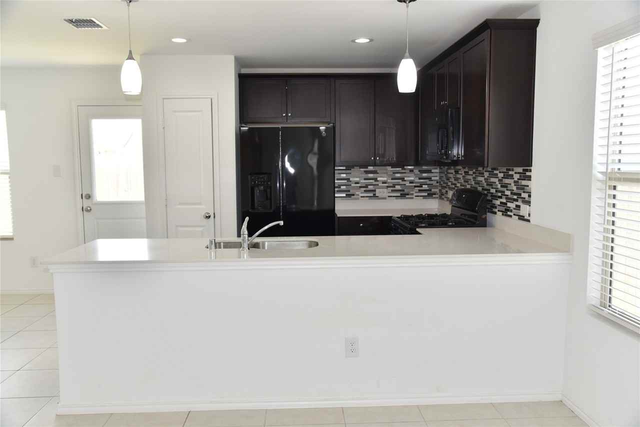 348 Dry Canyon Way - Photo 6 of 28