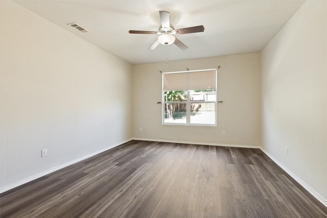 11117 Kenny Dr - Photo 7 of 12