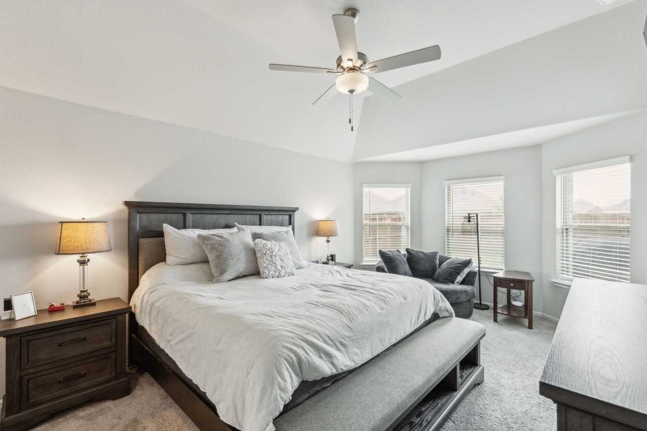 1424 Bellaire St - Photo 6 of 27