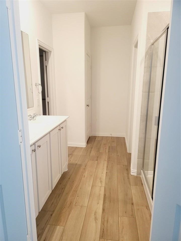 1204 Mimosa Ln - Photo 6 of 22