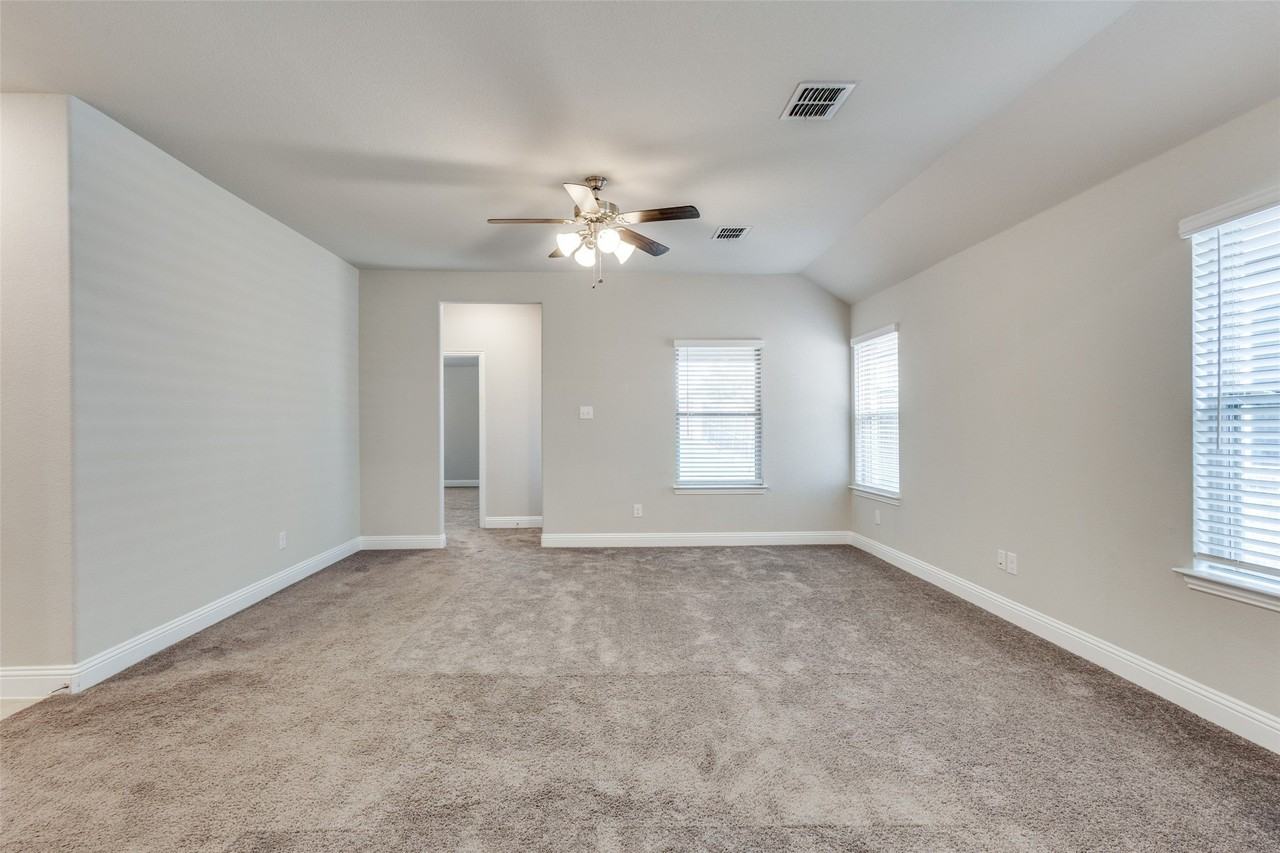 5908 Aster Dr - Photo 7 of 25