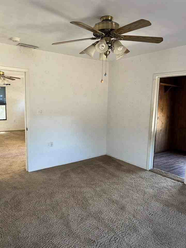 208 Lewis Front St - Photo 4 of 19