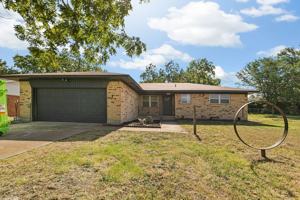 featured image of 609 S Farmington Rd