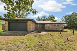 609 S Farmington Rd - Photo 1 of 1