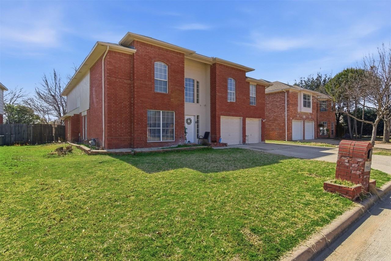 3528 Paladin Pl - Photo 2 of 10